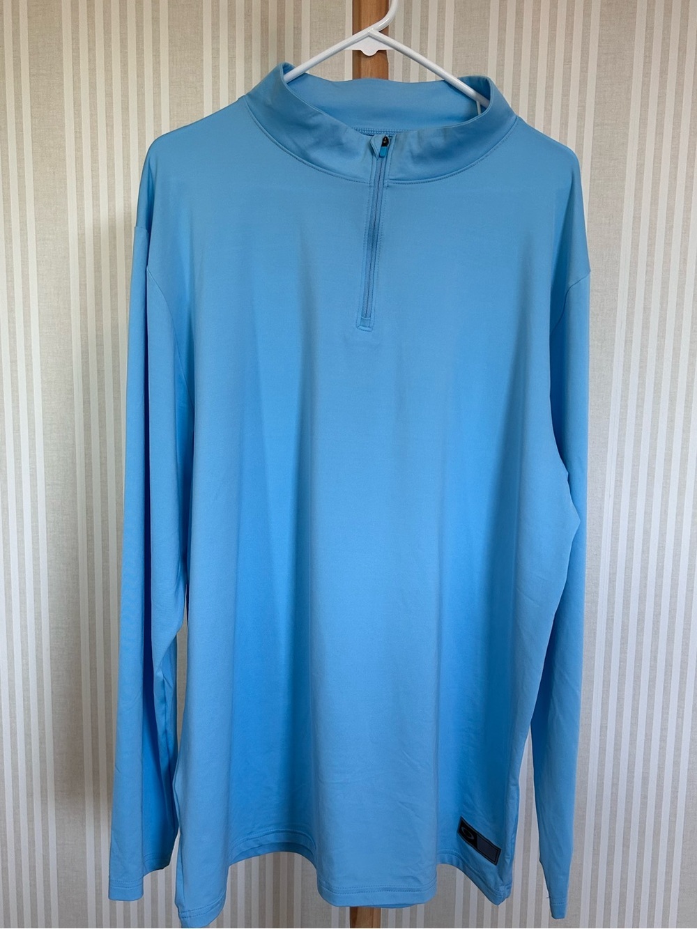 OAKLEY Men's Hydrolix Quarter-Zip Pullover Athletic Shirt Light Blue Size 2XL - Picture 3 of 10